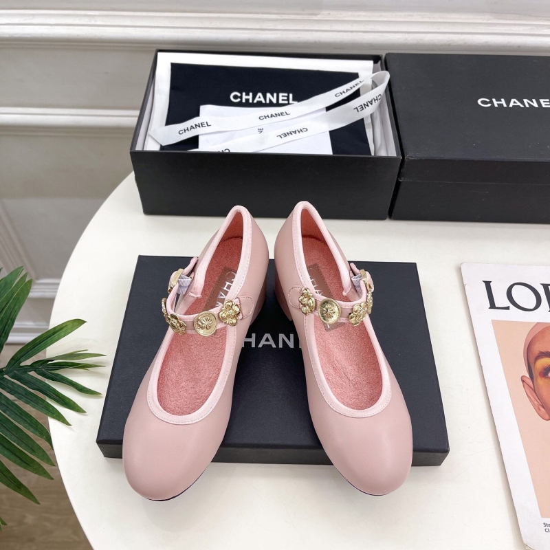 Ch*el high heels